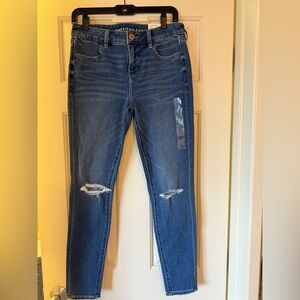 NWT American Eagle Outfitters The Dream Jean Jegging, Medium Blue- size 8/29